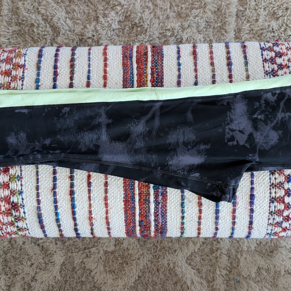 Black and Gray Tie-Dye Leggings